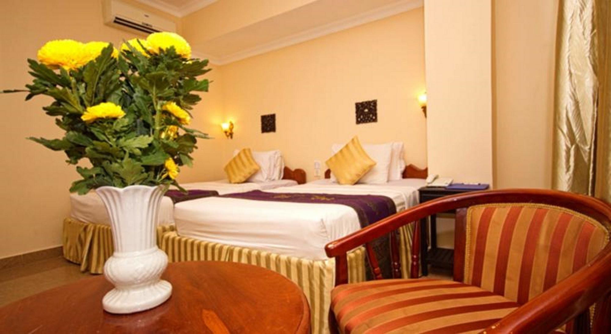 South Asia View Hotel Phnom Penh Exterior photo