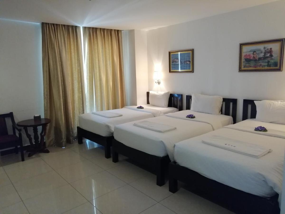South Asia View Hotel Phnom Penh Exterior photo